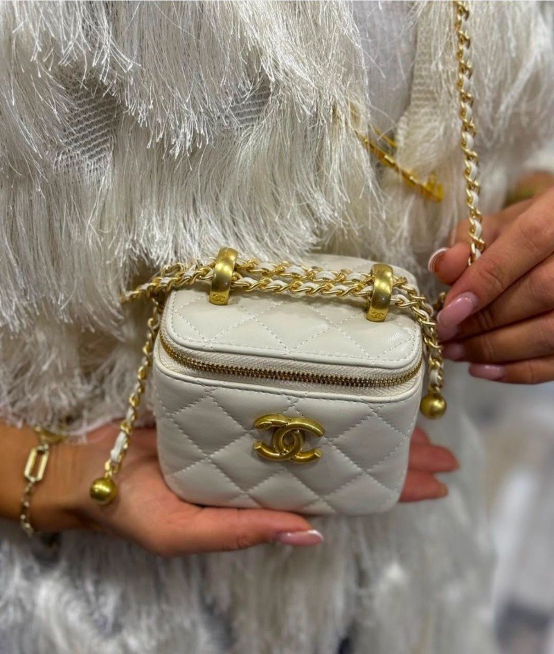 Chanel Small Vanity Leather Bag ( White )