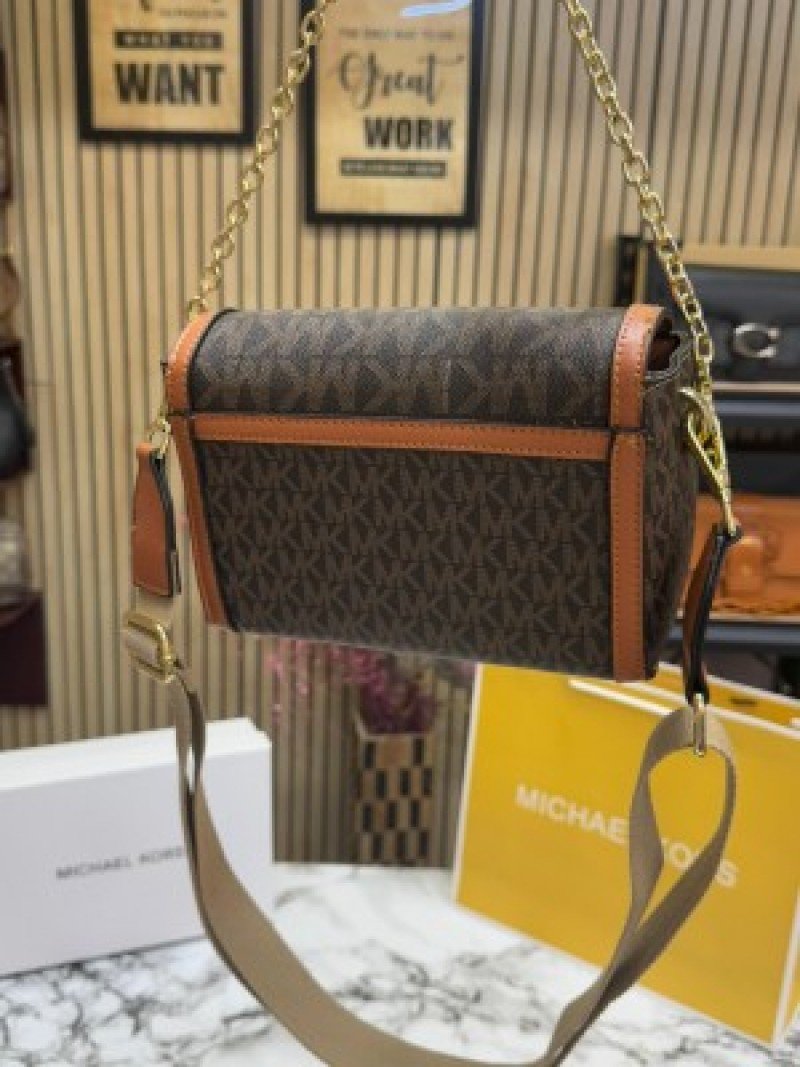 Michael Kors Freya Convertiable Crossbody ( Brown )