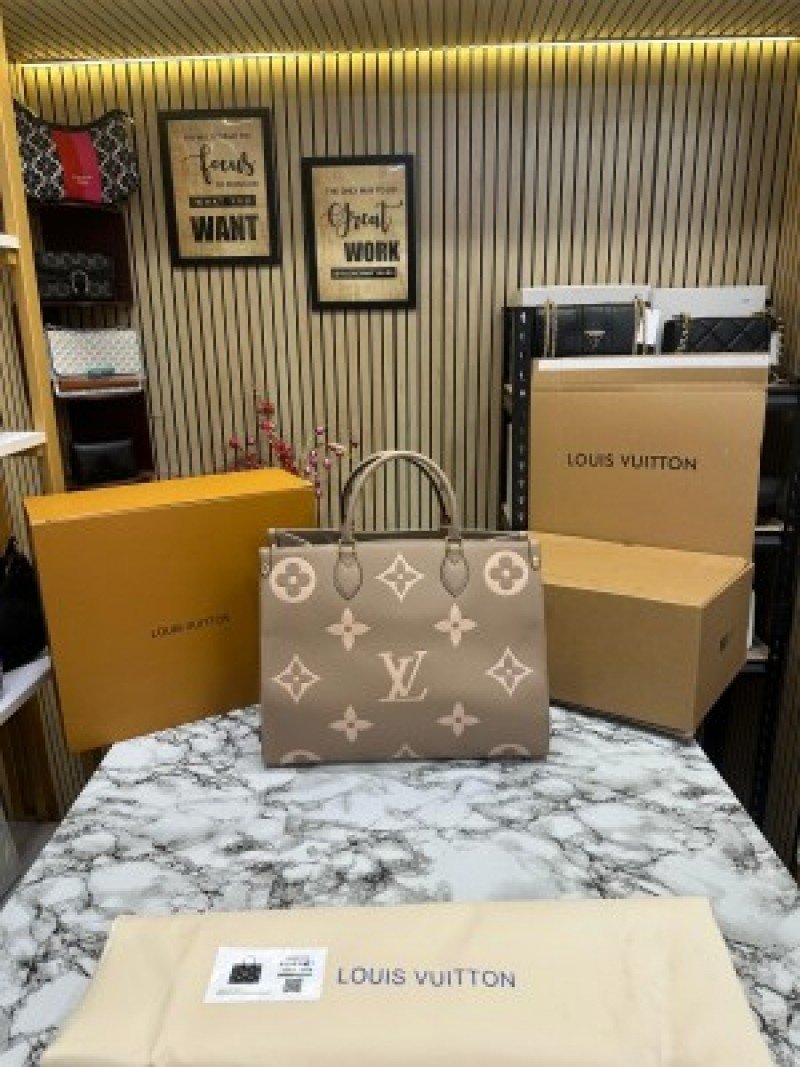 LV Onthego Mm Empreinte Tourterelle Bicolour ( Khaki )