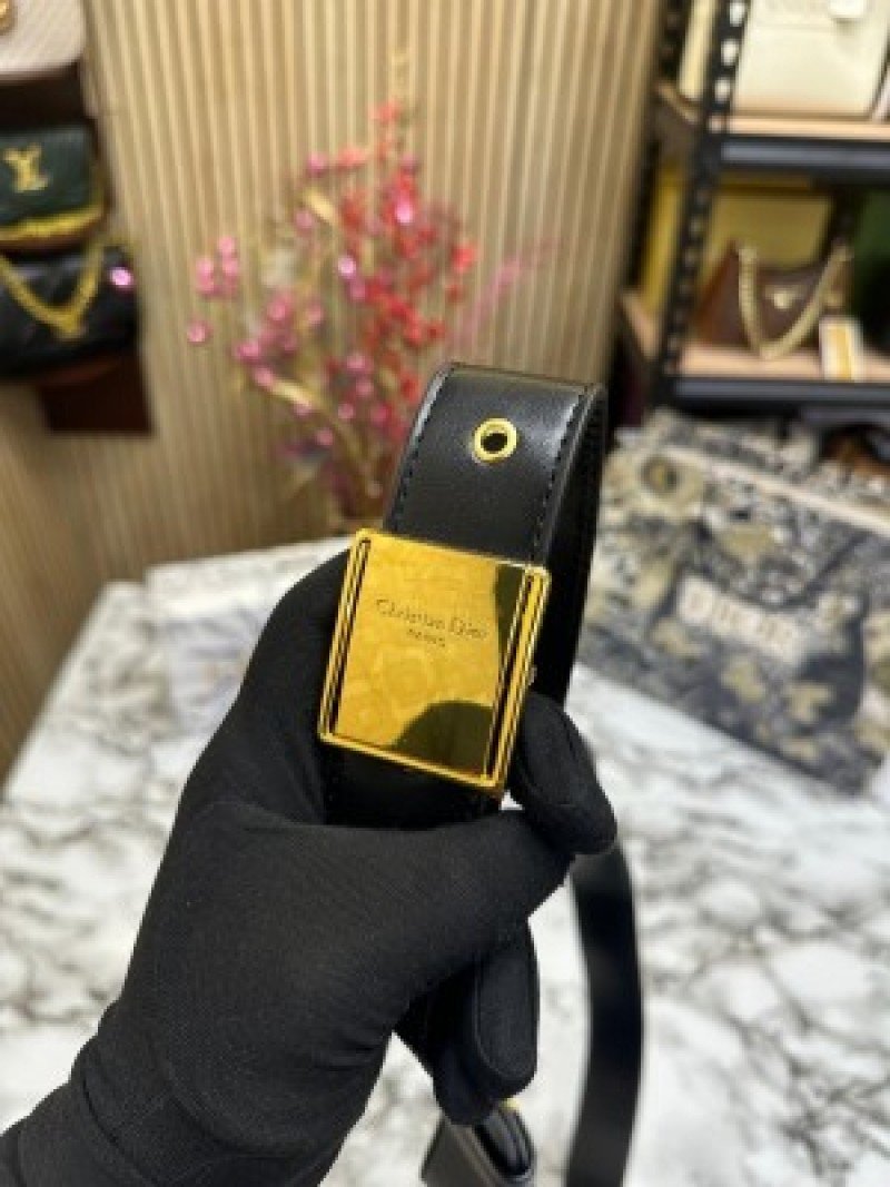 Christian Dior Montaigne ( Black )