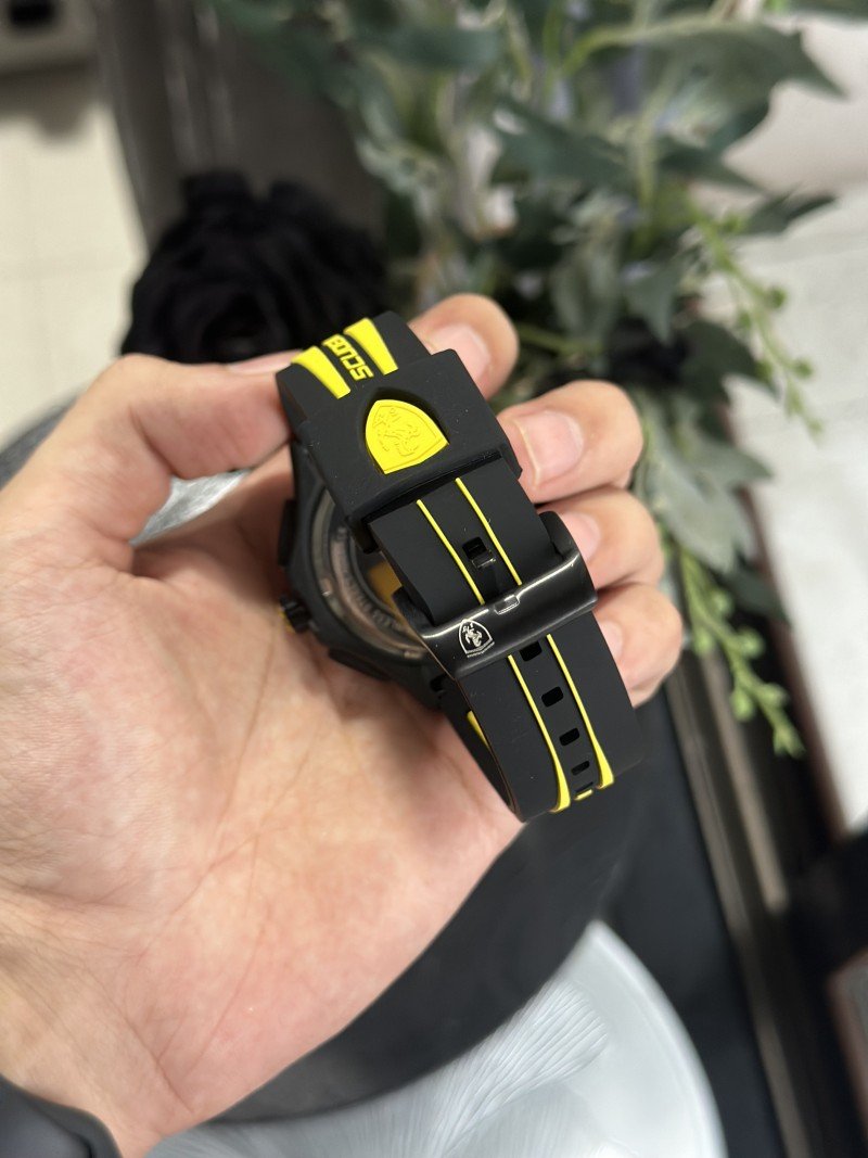 Scuderia Ferrari Premium