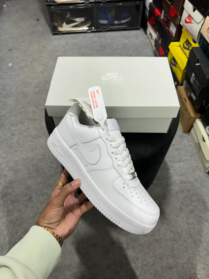 Air Force 1 'Triple White'