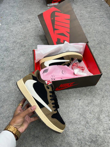 AJ 1 Low X Travis Scott 'Dark Mocha'