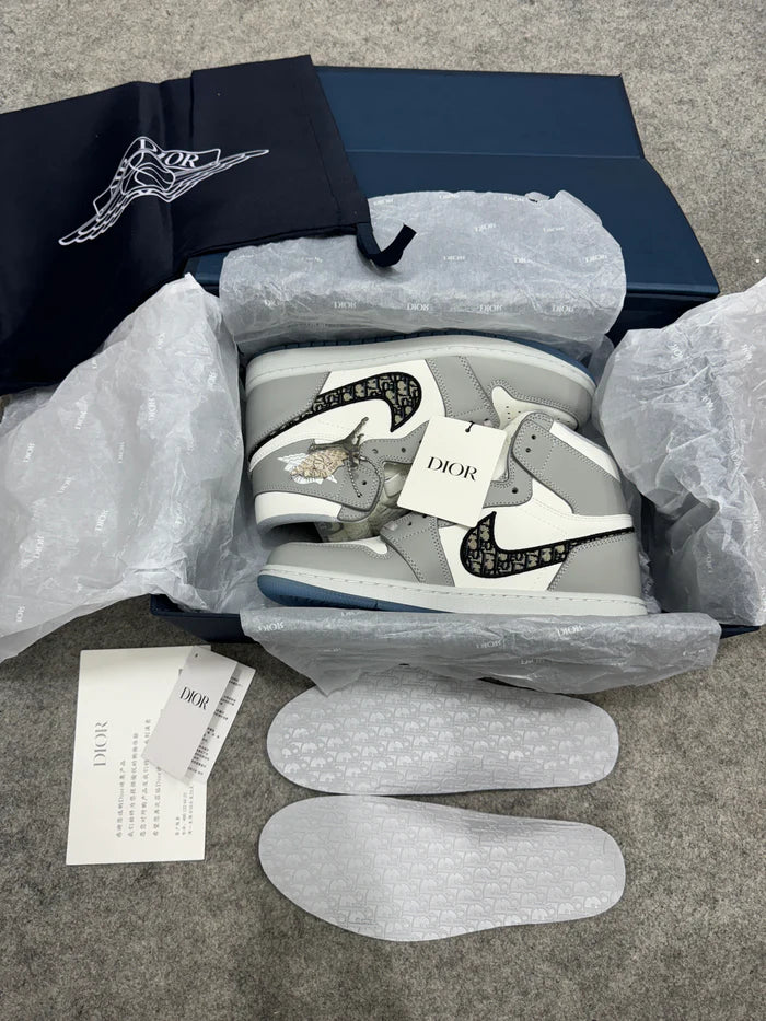 AJ 1 High 'Dior' (Top Batch & Acessories)