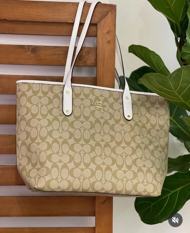 Coach City Tote ( White )