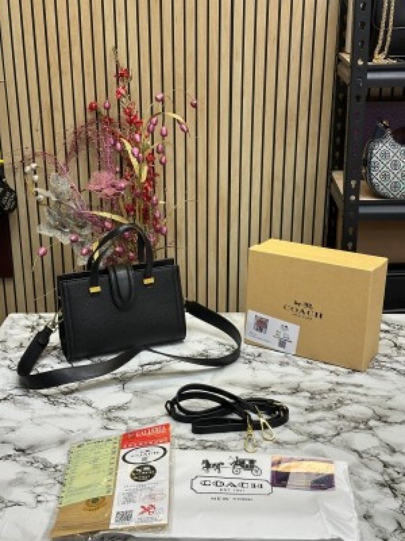 Coach Trendy Signature Satchel Bag ( Black )