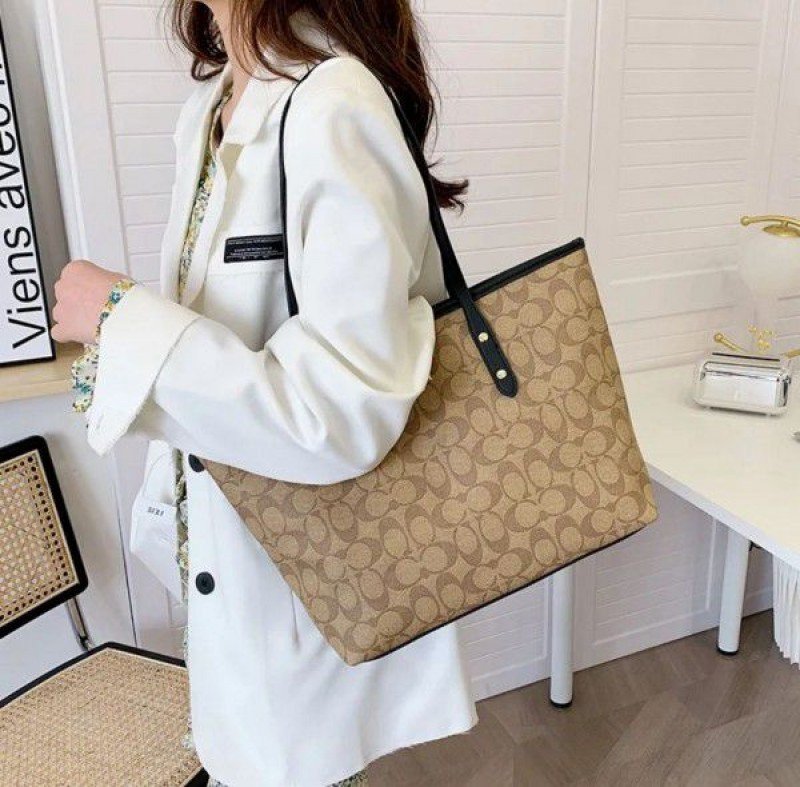 Coach City Tote ( Black )
