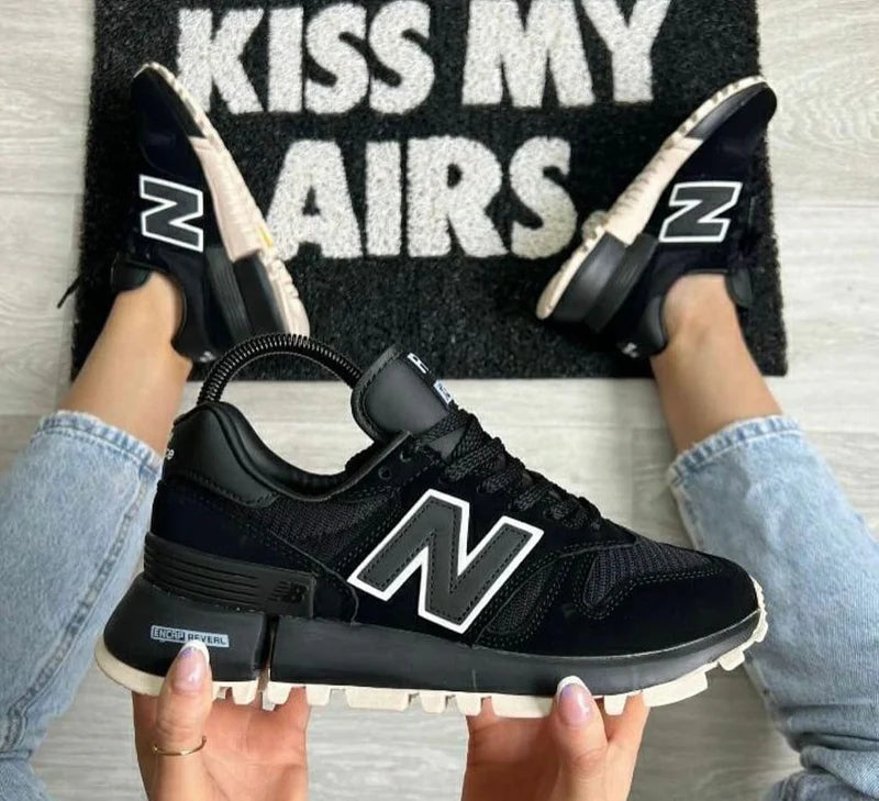 NB Rc 1300 'Black'