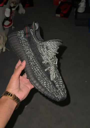 Yeezy 350v2 'Static Black'